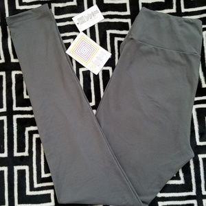 NWT LuLaRoe OS Solid Gray Leggings Buttery Soft
